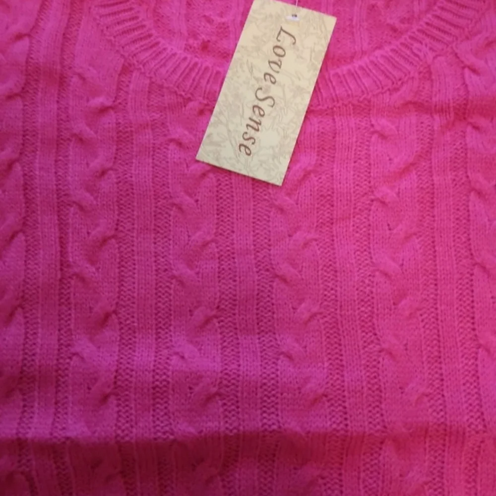 Fuchsia- 2pc Knit Shorts Set - Picture 8 of 11